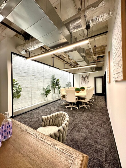 More Photos Of 2410 Polk St, Houston Office For Lease
