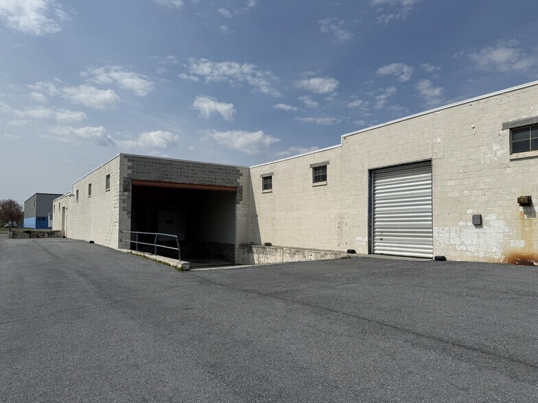 Primary Photo Of 105 N 16th St, Lebanon Industrial For Lease