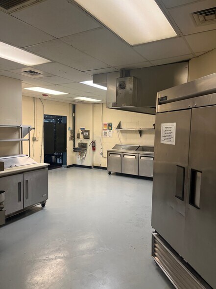 More Photos Of 1901 Taft St, Houston Restaurant For Lease