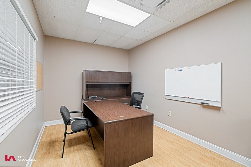 More Photos Of 1330 Atlanta Hwy, Madison Manufacturing For Sale