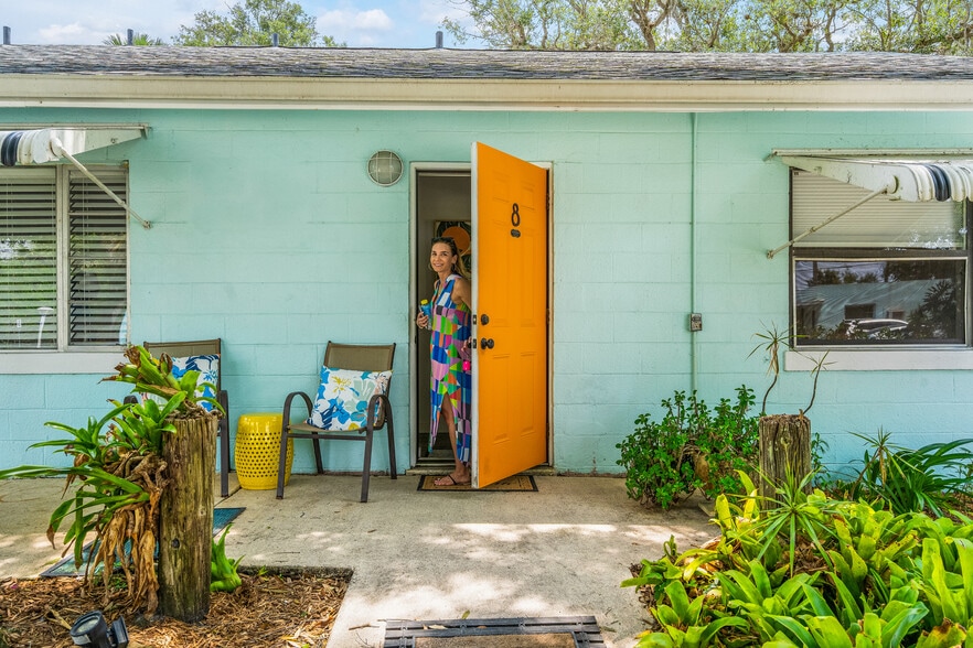 More Photos Of 11450 S Indian River Dr, Sebastian Hotel For Sale