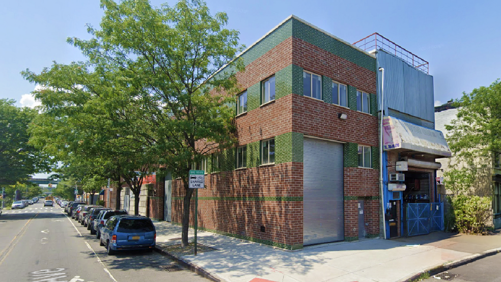 Primary Photo Of 102 Williams Ave, Brooklyn Light Manufacturing For Sale