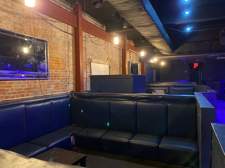 More Photos Of 1299 W 9th St, Cleveland Bar For Sale