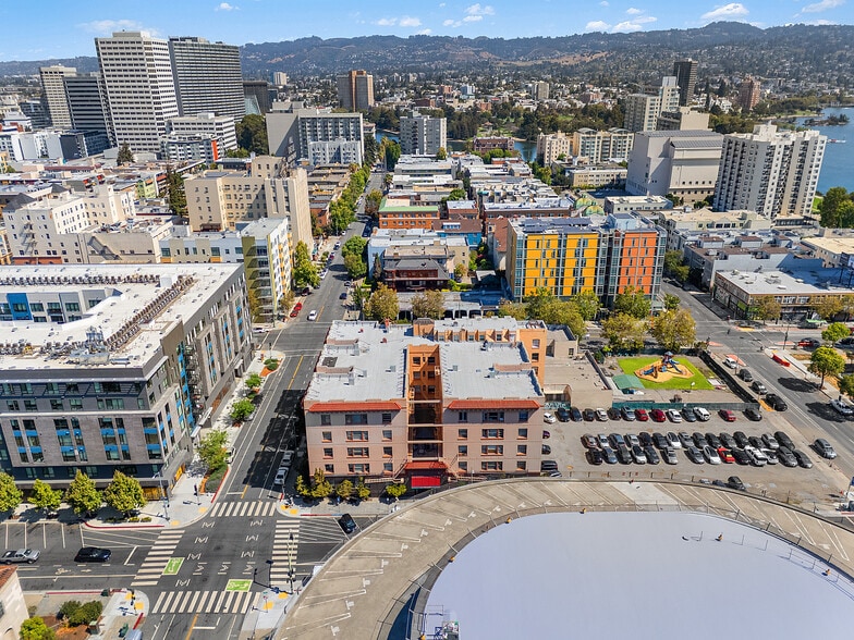 More Photos Of 184 13th St, Oakland Apartments For Sale