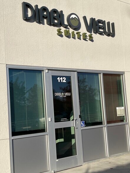 More Photos Of 2010 Elkins Way, Brentwood Coworking Space