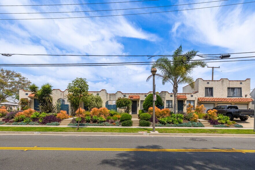 Primary Photo Of 4154 Ince Blvd, Culver City Apartments For Sale
