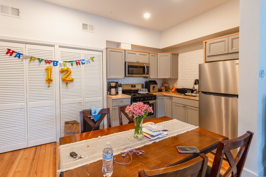 More Photos Of 176-178 Court St, Plymouth Apartments For Sale