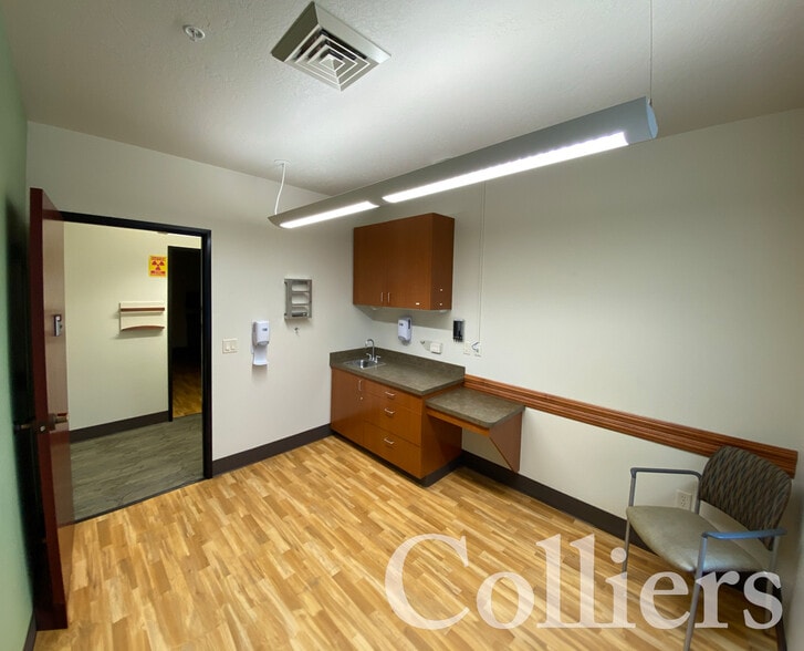 More Photos Of 1880 W Judith Ln, Boise Office For Sale