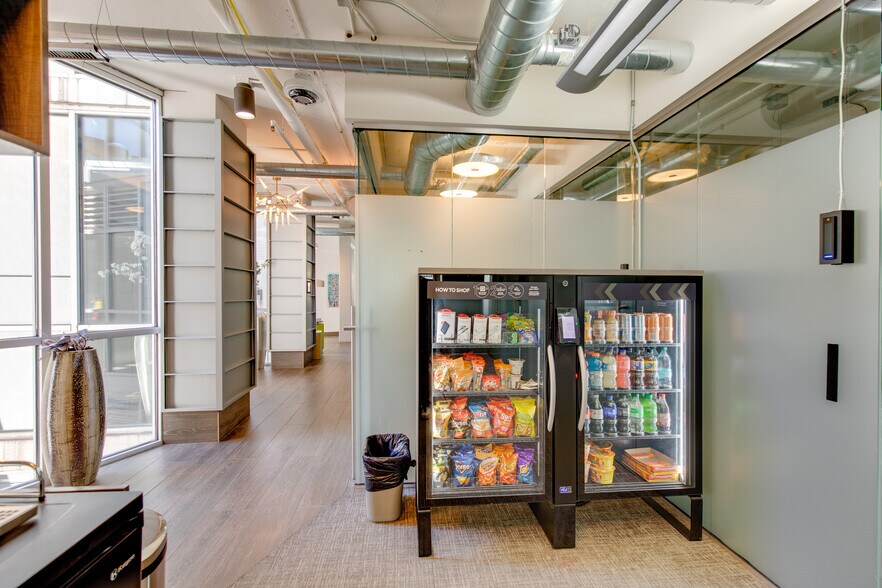 More Photos Of 116 W Hubbard St, Chicago Office For Lease