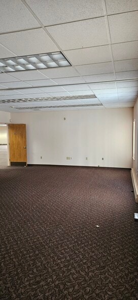 More Photos Of 4020 Durand Ave, Racine Office For Lease
