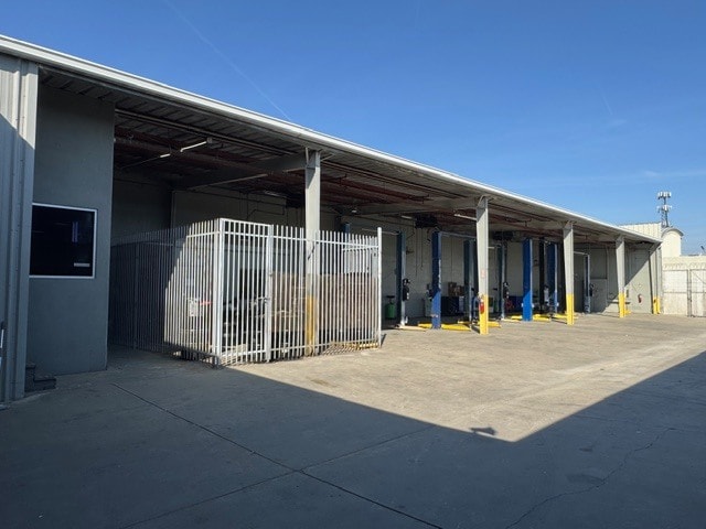 More Photos Of 4608 Rudnick Ct, Bakersfield Auto Dealership For Lease
