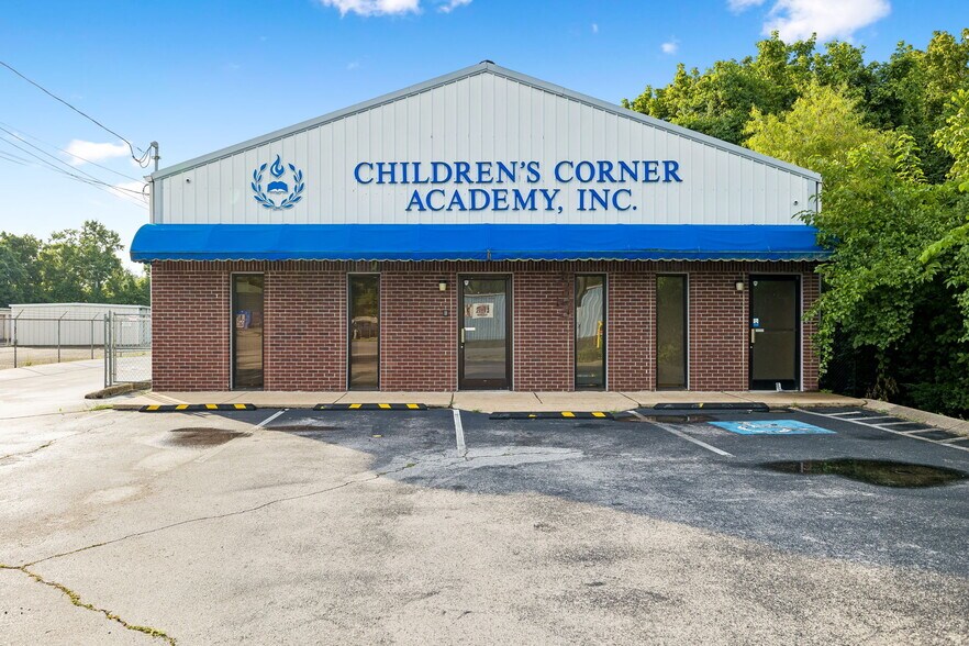 More Photos Of 2400 Highland Ave, Columbia Daycare Center For Sale