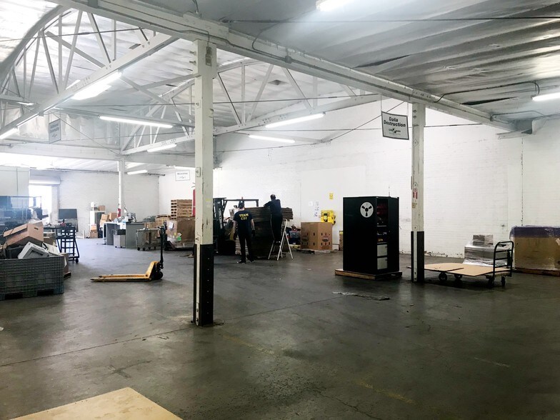 More Photos Of 6140-6170 Eastern Ave, Commerce Warehouse For Lease