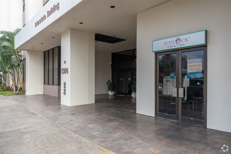 More Photos Of 1314 S king St, Honolulu Medical For Lease