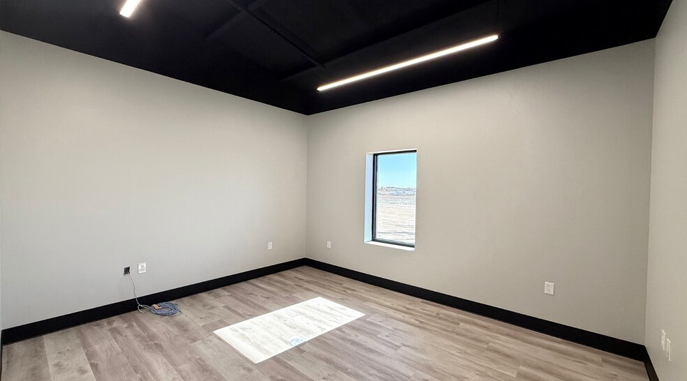 More Photos Of TBD South County Road 1232, Midland Flex For Sale