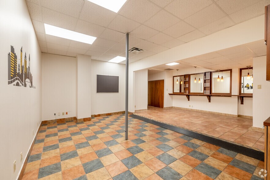 More Photos Of 8477 Rue Hochelaga, Montréal Office For Lease