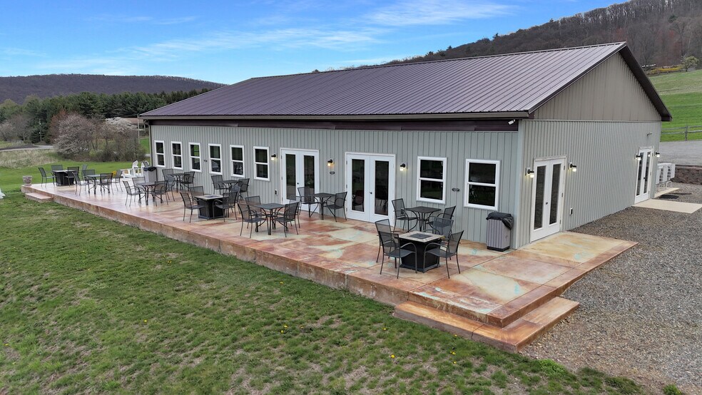 More Photos Of 596 Harman Rd, Halifax Winery Vineyard For Sale