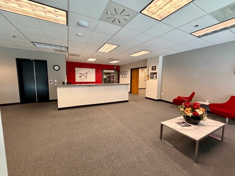More Photos Of 1370 India St, San Diego Loft Creative Space For Lease