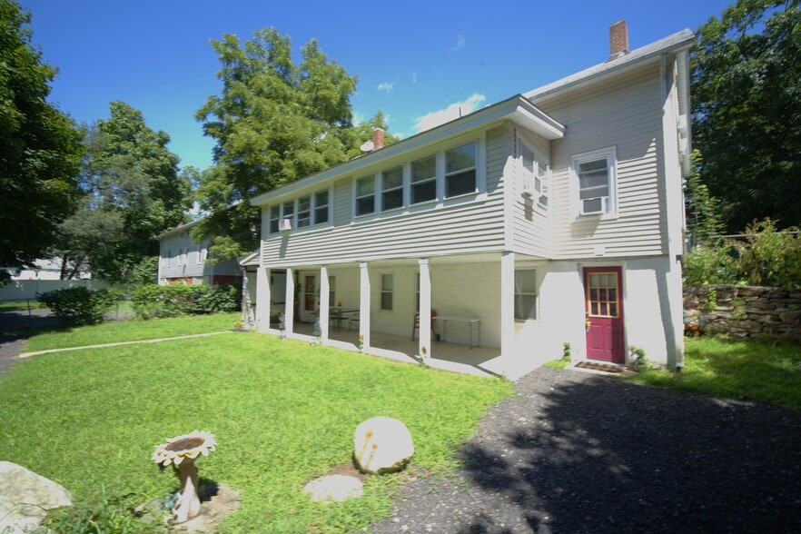 More Photos Of 6 Eagle Ct, Storrs Mansfield Apartments For Sale