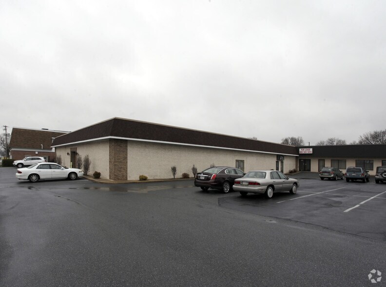 More Photos Of 1339-1357 Fruitville Pike, Lancaster Unknown For Lease