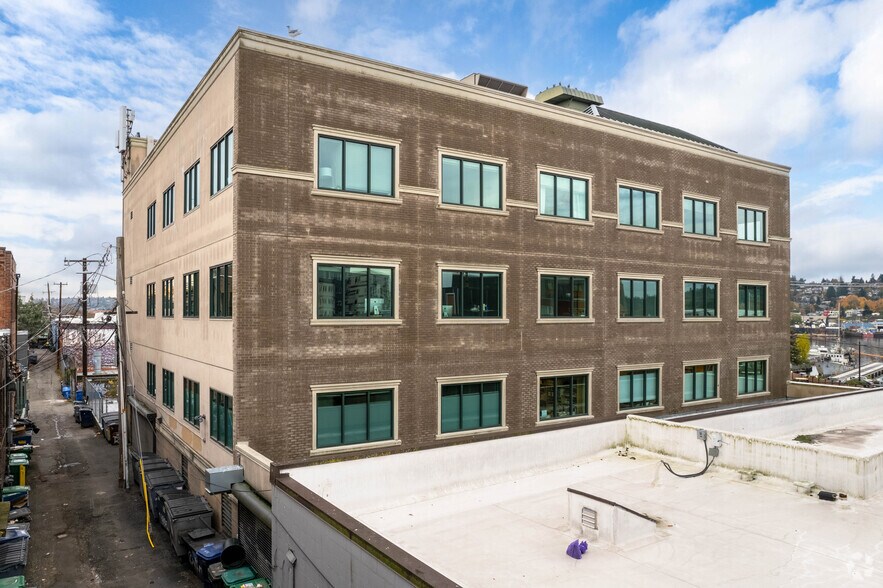 More Photos Of 5470 Shilshole Ave NW, Seattle Medical For Lease