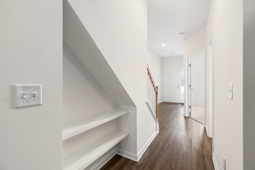 More Photos Of Village Rd @ Dresser Lane, Leland Apartments For Sale