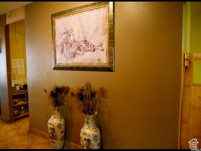 More Photos Of 298 N Main St, Richfield Restaurant For Sale