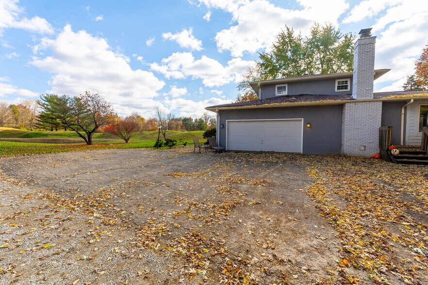 More Photos Of 10937 Johnstown Rd, New Albany Land For Sale