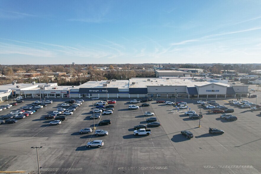 Primary Photo Of 4639-4653 W Market St, Greensboro Unknown For Lease