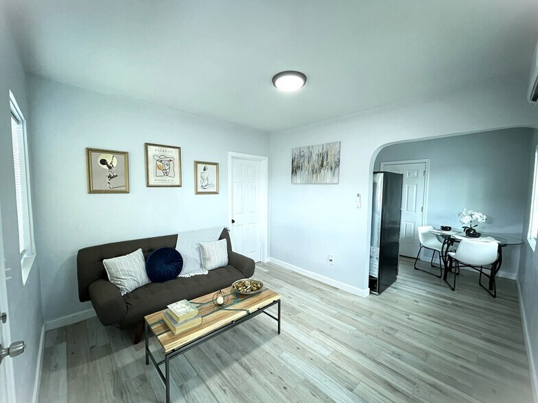 More Photos Of 2714 N Hopi Pl, Tucson Apartments For Sale