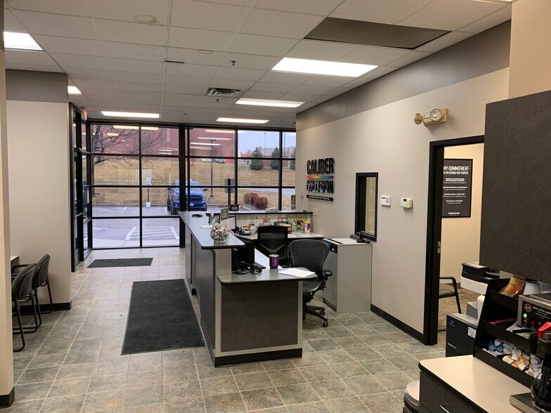 More Photos Of 15129 Foliage Ave, Apple Valley Auto Repair For Sale