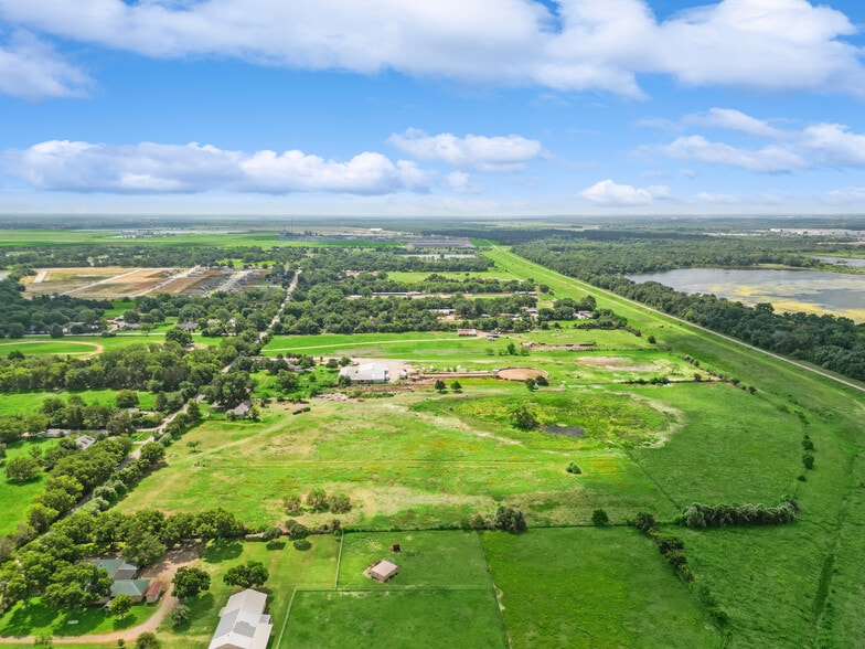 More Photos Of 3131 Middlefield Rd, Dallas Land For Sale