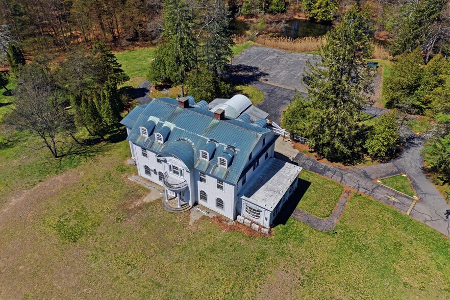 More Photos Of 2255 Ballston Ave, Saratoga Springs Restaurant For Sale
