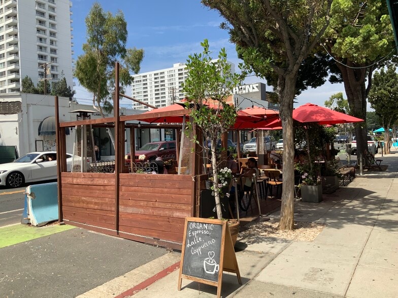 More Photos Of 2817-2827 Main St, Santa Monica Loft Creative Space For Lease