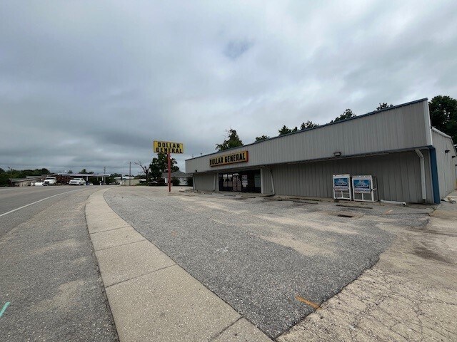 More Photos Of 13485 St Stephens Ave, Chatom Freestanding For Sale