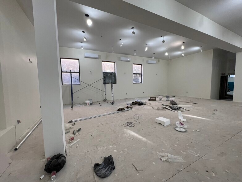 More Photos Of 2261-2269 Bragg St, Brooklyn Schools For Sale