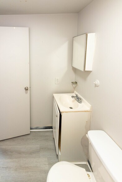 More Photos Of 3901 Dorchester Rd, Baltimore Apartments For Sale