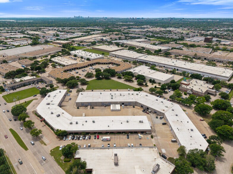 More Photos Of 11601 Plano Rd, Dallas Unknown For Lease