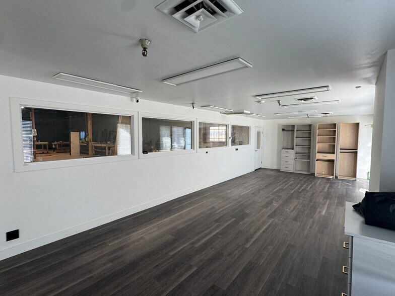 More Photos Of 3618 S 500 W, South Salt Lake Industrial For Lease