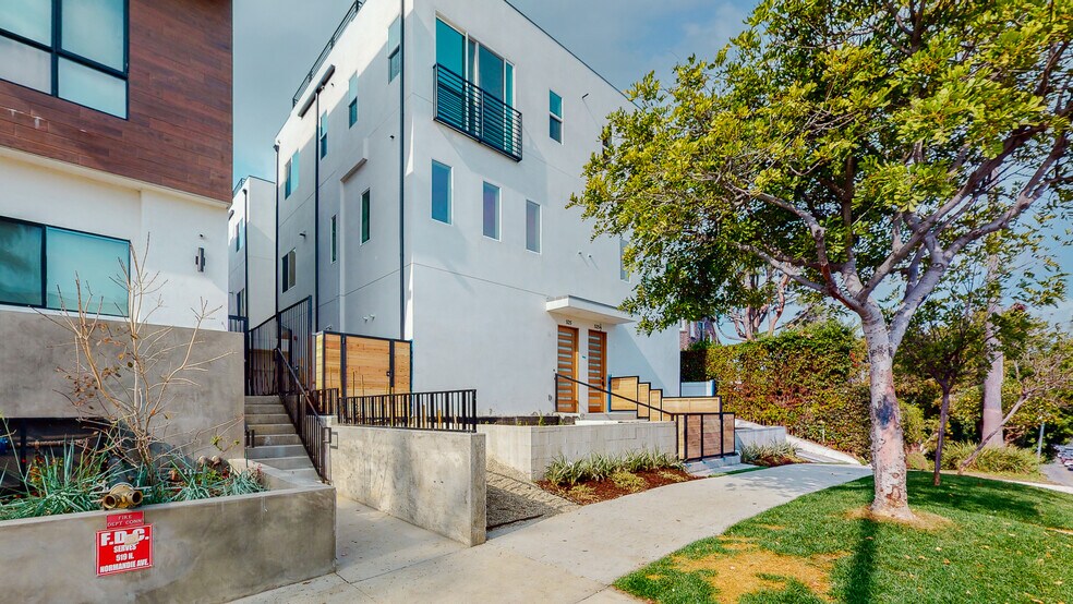 More Photos Of 525 N Normandie Ave, Los Angeles Apartments For Sale