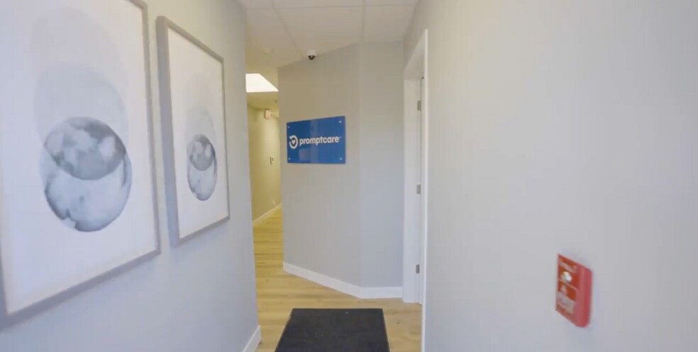 More Photos Of 608 35th Ave, Moline Medical For Sale