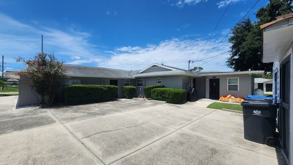 More Photos Of 5111 Memorial Hwy, Tampa Office For Lease