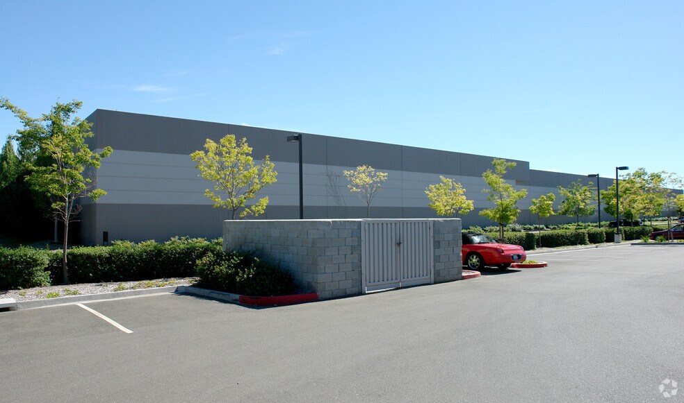 More Photos Of 1264 Apollo Way, Santa Rosa Warehouse For Lease