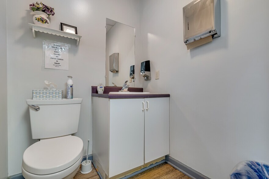 More Photos Of 371 E Brown St, East Stroudsburg Healthcare For Sale