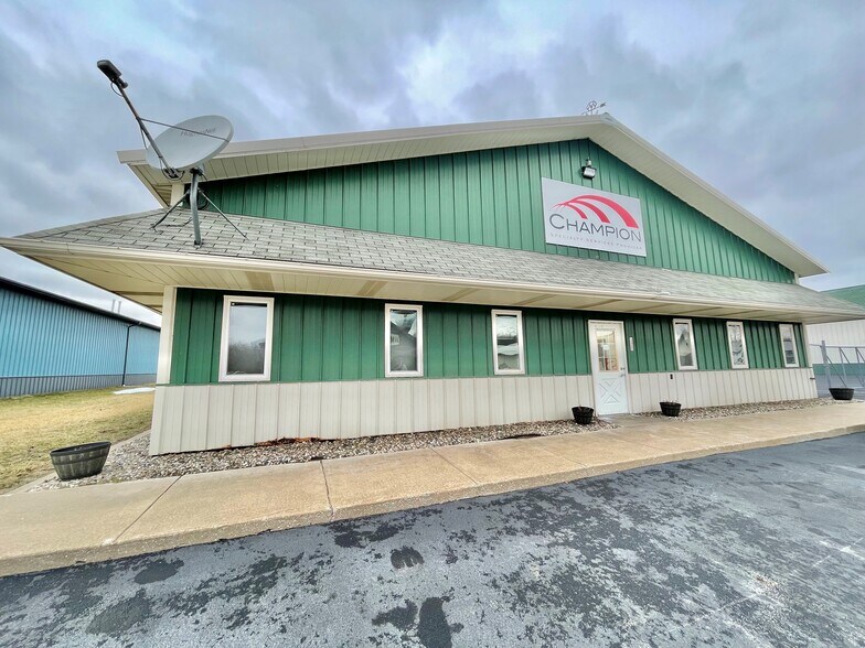 Primary Photo Of 320 Industrial Dr, Griffith Warehouse For Lease