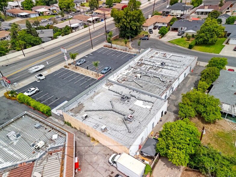 More Photos Of 472-484 S Citrus Ave, Azusa Freestanding For Lease