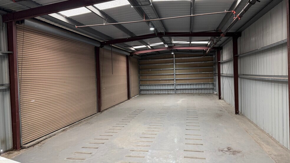 More Photos Of 401 Parr Blvd, Richmond Warehouse For Sale