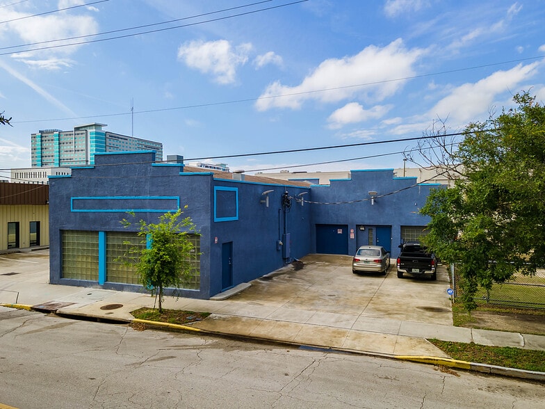 More Photos Of 503 W Robinson St, Orlando Industrial For Lease