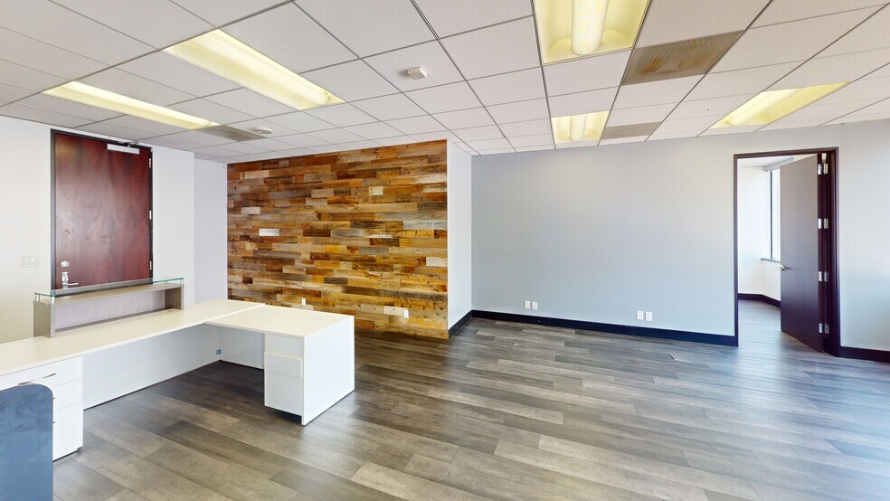 More Photos Of 200 Pine Ave, Long Beach Loft Creative Space For Lease