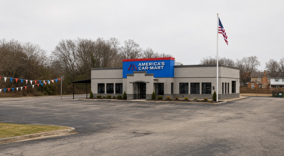 Primary Photo Of 2911 Eastern Blvd, Montgomery Auto Dealership For Lease